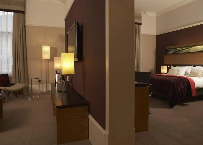 Edinburgh GrosvenorAirport Hotel
